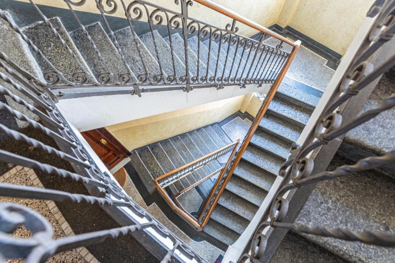 Casa Richelmy - Elegante Casa Nel Cuore Di Torino Buitenkant foto